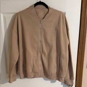 NWOT Women’s bomber zip up size XL